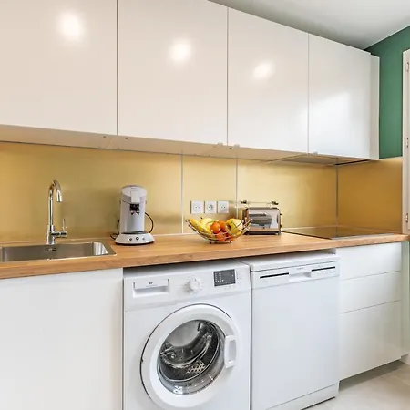 Amja Saint-Roch: Spacious Family Apartment with Parking Montpellier Exterior photo