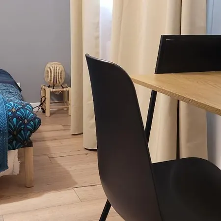 Amja Saint-Roch: Spacious Family Apartment with Parking Montpellier Exterior photo