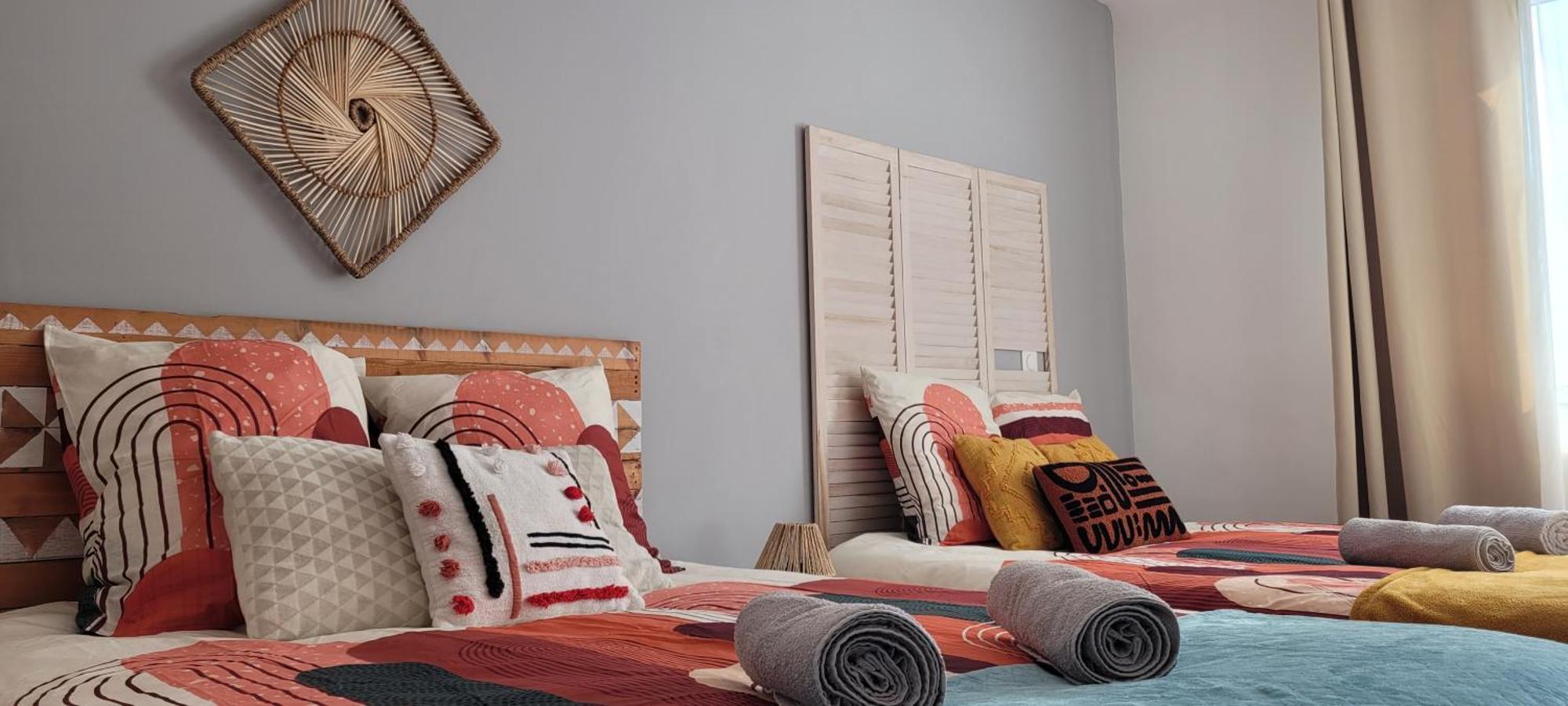 Apartment Amja Saint-roch: Spacious Family With Parking Montpellier
